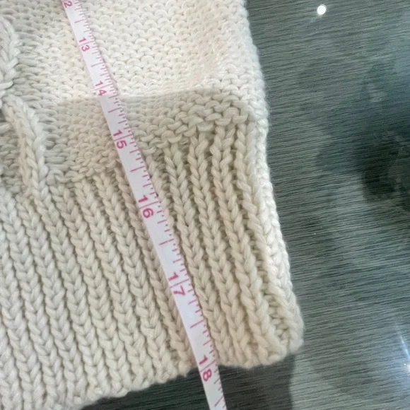 Z Supply Women's V-Neck Cable Knit Sweater Vest - Cream - Picture 4 of 6